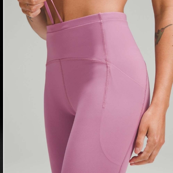 Lululemon Swift Speed High-Rise Crop 21"Velvet Dust (First Release) Sz 4 - Picture 4 of 8